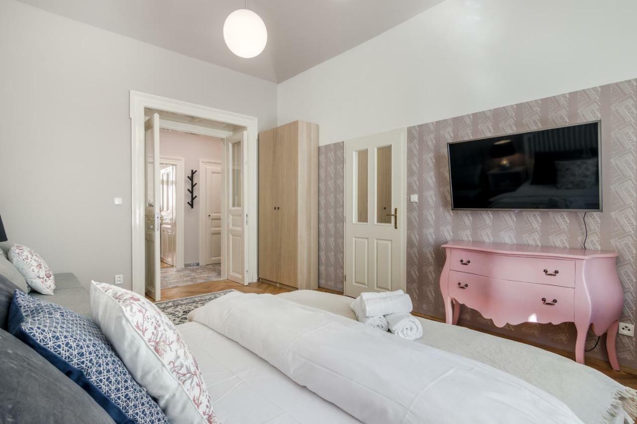 City Centre Apartment Prague By Michal&Friends Buitenkant foto