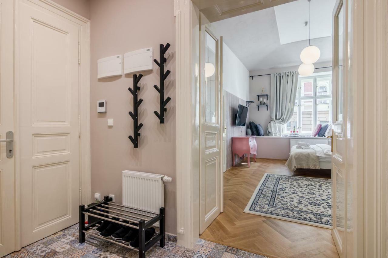 City Centre Apartment Prague By Michal&Friends Buitenkant foto